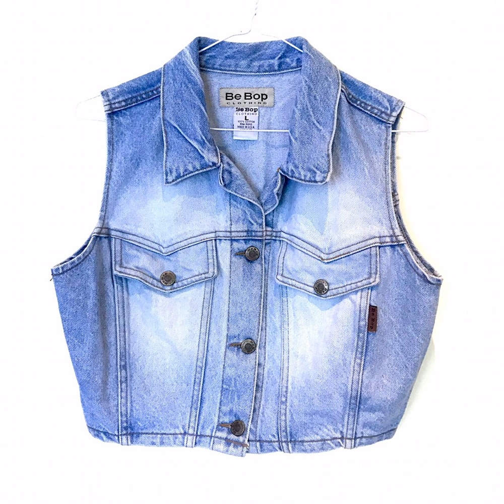 90s vintage grunge light blue wash denim jean cropped battle vest metalhead